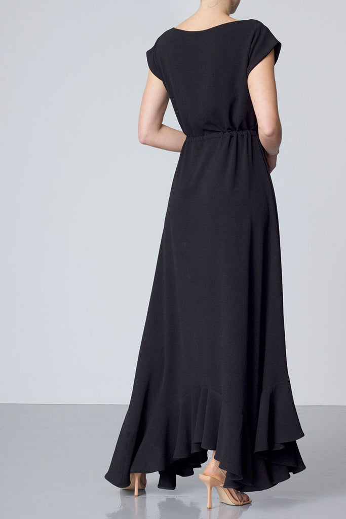 The Arvee Dress in Black