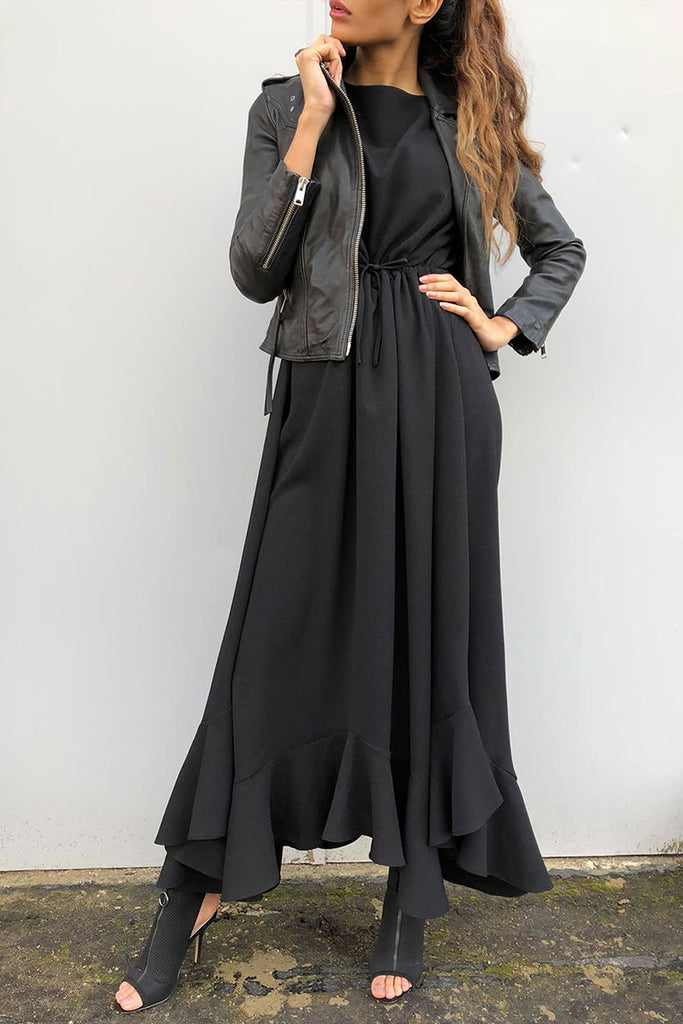 The Arvee Dress in Black